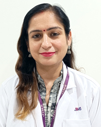 Dr Shivani Wadhwa